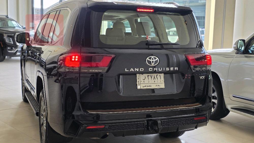 تويوتا لاندكروزر